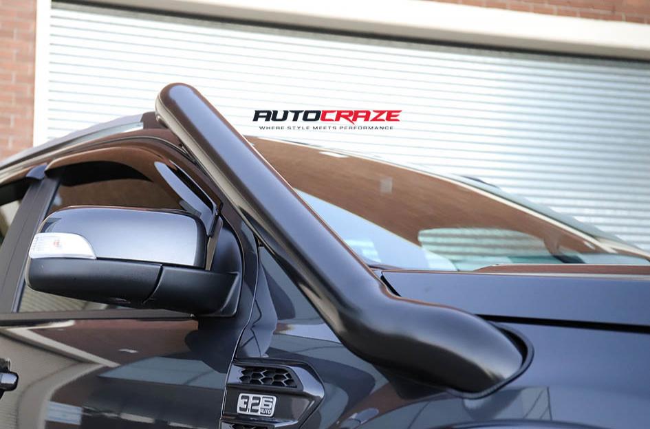 FORD RANGER VAPOR BLACK MACHINED WITH DARK TINT